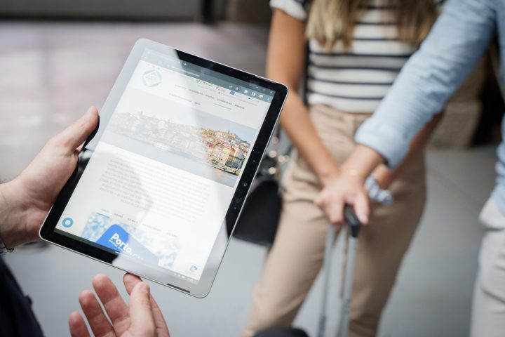 Tablet Showing the way